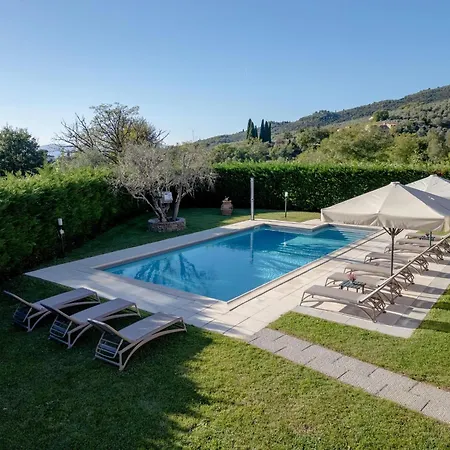 In Tuscany With Pool Villa *