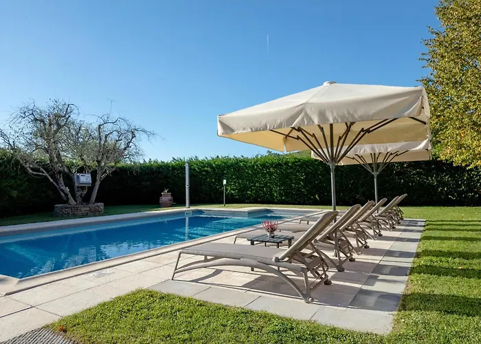 In Tuscany With Pool ヴィラ ローロ・チュッフェンナ